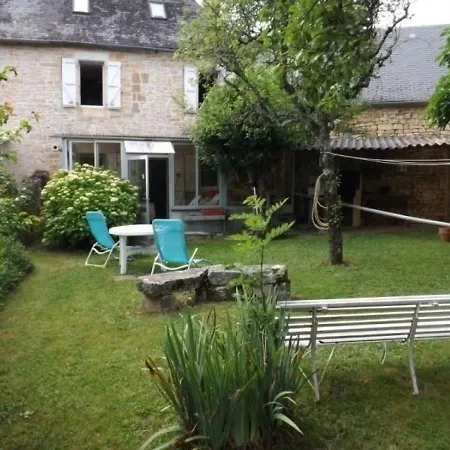 House Le Petit Paradis